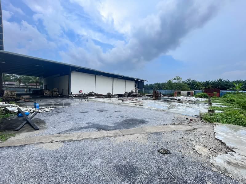 Factory for Sale in Taman Sri Langkap (Changkat Jong) - Ainsley Thong - Exterior - PropertyGuru.com.my