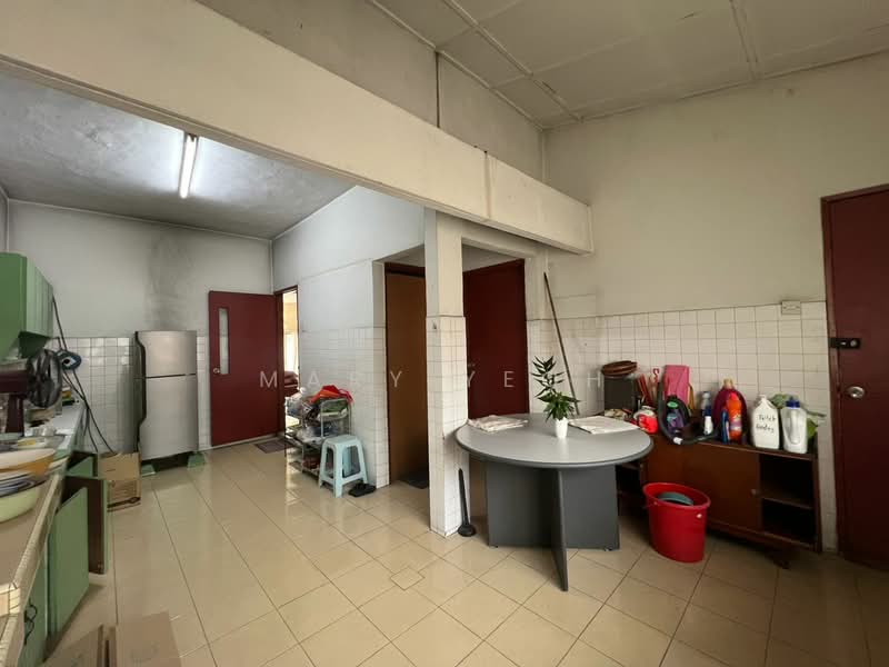 2-storey Terraced House for Sale in Taman Connaught (Cheras) - Mary Yeoh - Kitchen - PropertyGuru.com.my