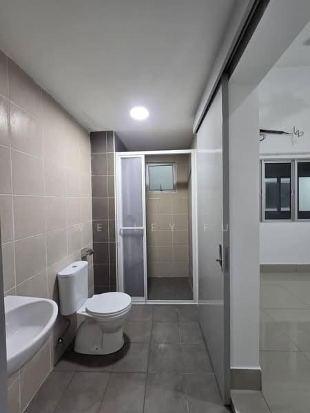 Service Residence for Sale at Serviced Residence @ Razak City Residences (RC Residences) - Wesley Fu - Bathroom - PropertyGuru.com.my