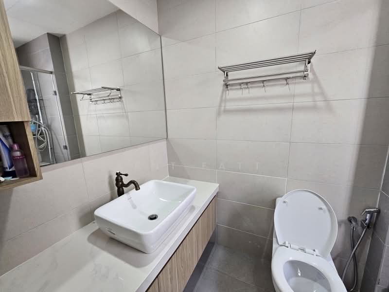 Condominium for Sale at Casa Green Condominium - Kent Fatt - Bathroom - PropertyGuru.com.my