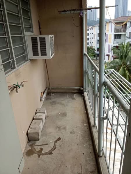 Rumah Flat untuk Dijual di Seksyen 1 Wangsa Maju Flat - JC Lee - Balcony - PropertyGuru.com.my