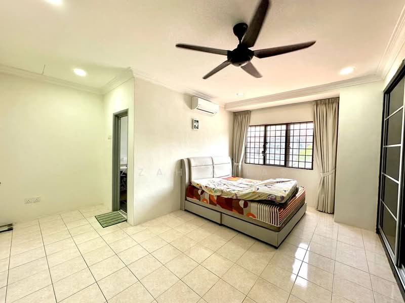 2-storey Terraced House for Sale in Taman Universiti Bangi (Kajang) - Izzah Alias - PropertyGuru.com.my
