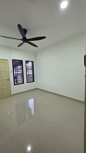 Rumah Teres 2-Tingkat untuk Dijual di Taman Johor Jaya (Plentong) - Jack Phoon - Interior - PropertyGuru.com.my