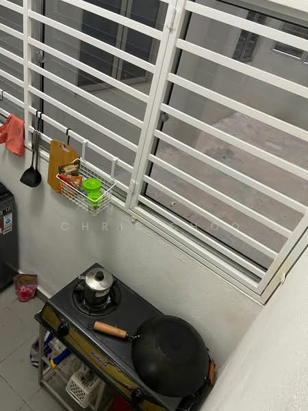 Pangsapuri untuk Disewa di Residensi Kesuma 1 - Chris Choo - Kitchen - PropertyGuru.com.my