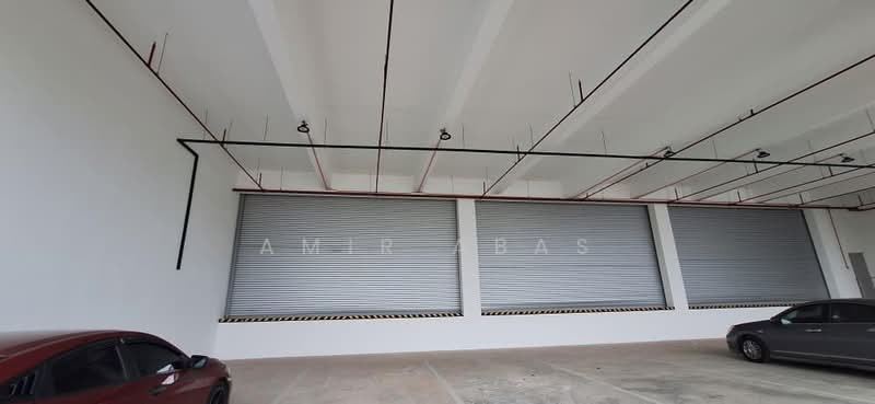 Gudang untuk Disewa di Shah Alam (Selangor) - Amir Abas - Car Park - PropertyGuru.com.my