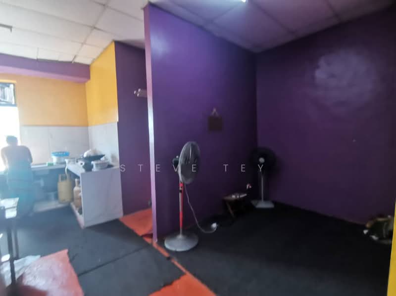 Kedai / Pejabat untuk Dijual di Taman Mawar (Pasir Gudang) - Steve Tey - Kitchen - PropertyGuru.com.my