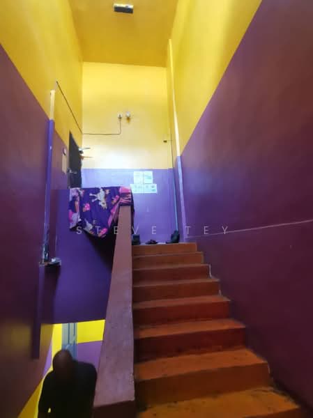 Kedai / Pejabat untuk Dijual di Taman Mawar (Pasir Gudang) - Steve Tey - Corridor - PropertyGuru.com.my