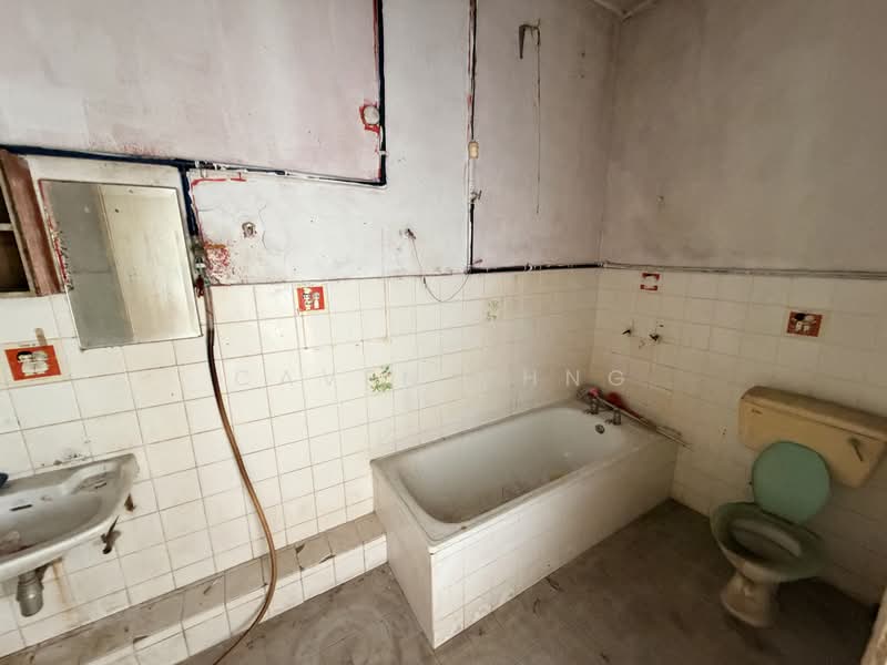 2-storey Terraced House for Sale in Taman Overseas Union (Taman Oug) (Jalan Klang Lama (Old Klang Road)) - Caven Chng - PropertyGuru.com.my