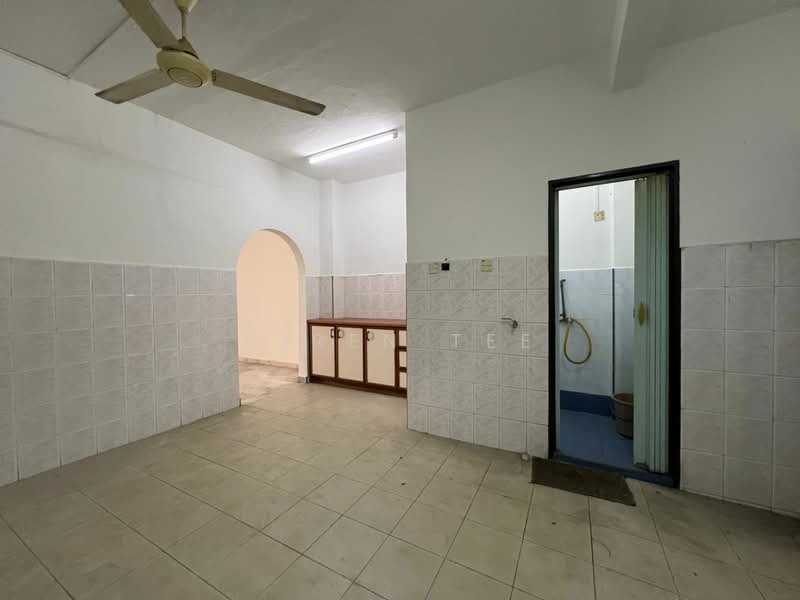 Rumah Teres 2 Tingkat untuk Dijual di Taman Sri Rampai (Wangsa Maju) - Diren Tee - Kitchen - PropertyGuru.com.my