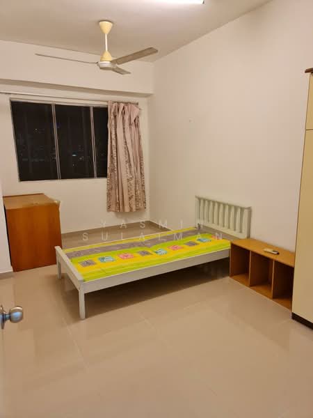 Kondominium untuk Dijual di Vista Komanwel C - Yasmin Sulaiman - Bedroom - PropertyGuru.com.my
