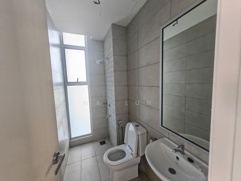 Condominium for Sale at Anggun Lumayan - Wai Lun - Bathroom - PropertyGuru.com.my