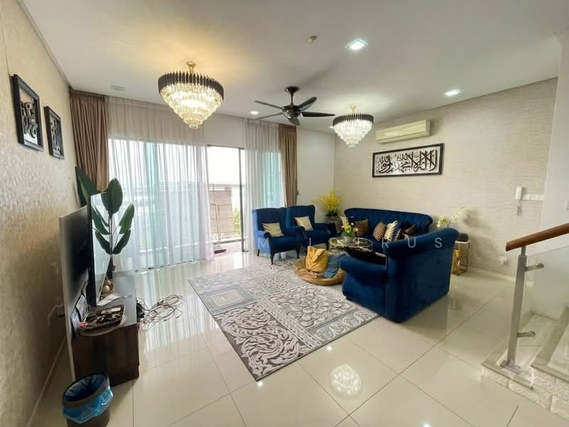 Rumah Bandar untuk Dijual di Desa Melawati (Setapak) - Ibrahim Iderus - Living Room - PropertyGuru.com.my