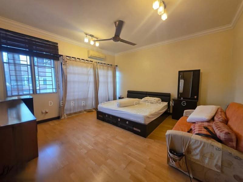 Rumah Teres 2-Tingkat untuk Dijual di Bandar Kinrara Seksyen 6 (Bandar Kinrara) - Derrick Chong - Bedroom - PropertyGuru.com.my