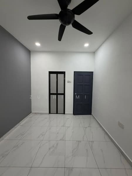 1-storey Terraced House for Sale in Taman Universiti (Skudai) - ZULHILMI . - PropertyGuru.com.my