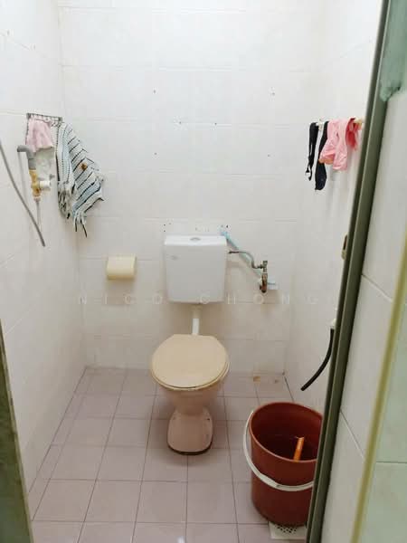 Rumah Teres 2 Tingkat untuk Dijual di Permas Jaya (Johor Bahru) - Nico Chong - Bathroom - PropertyGuru.com.my