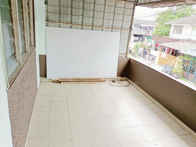 Rumah Teres 2 Tingkat untuk Dijual di Permas Jaya (Johor Bahru) - Nico Chong - Balcony - PropertyGuru.com.my