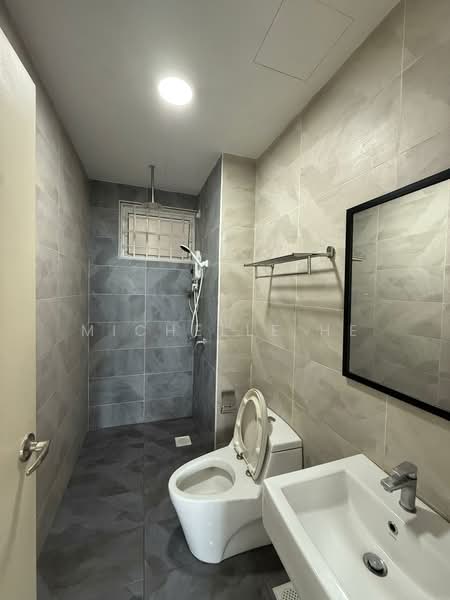 Servis Apartment untuk Disewa di Pinnacle Tower - Michelle He - Bathroom - PropertyGuru.com.my