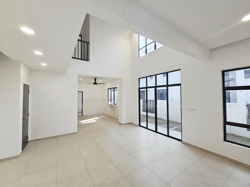 Cluster House for Rent in Setia Ecohill (Semenyih) - Dexter Yeong - Living Room - PropertyGuru.com.my