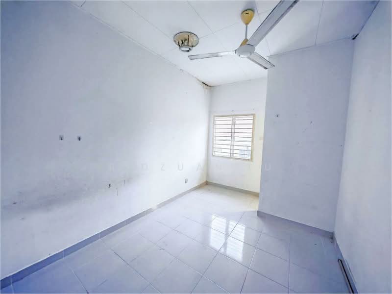 Rumah Teres 2 Tingkat untuk Dijual di Semenyih (Selangor) - Ridzuan Lu - Interior - PropertyGuru.com.my