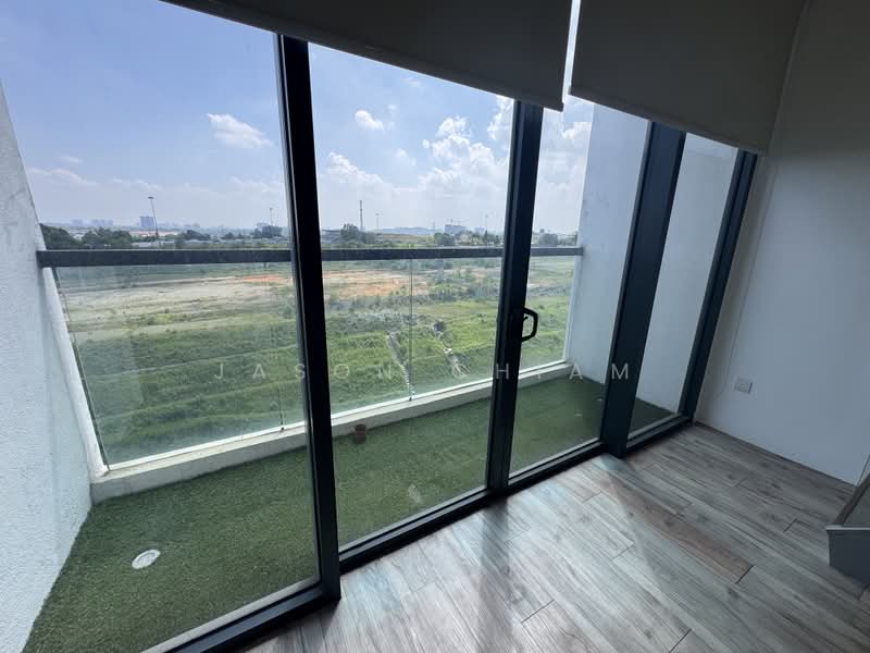 Kediaman Servis untuk Dijual di SkyPark @ Cyberjaya - Jason Chiam - Balcony - PropertyGuru.com.my