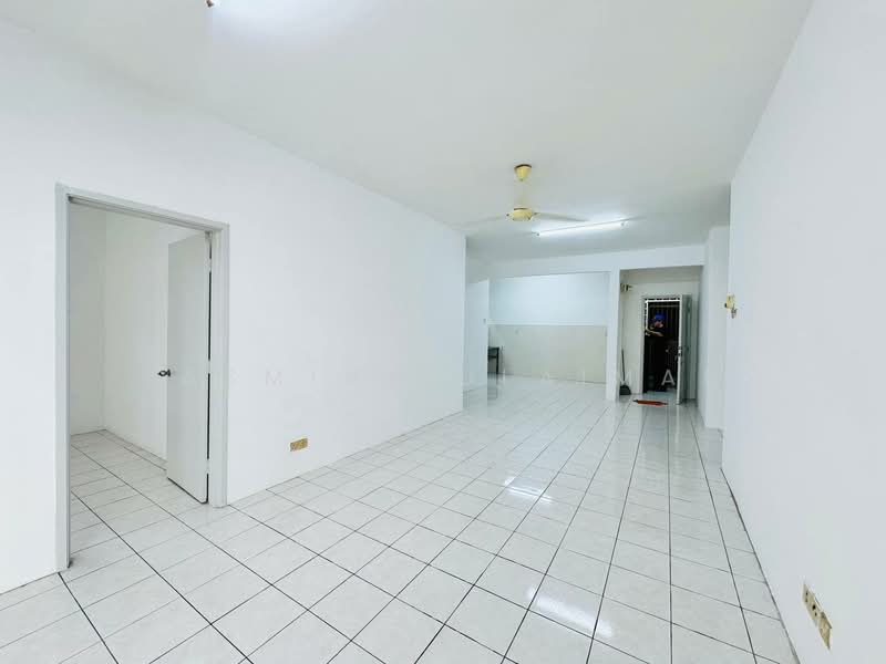 Condominium for Sale at Platinum Hill PV 3 - Yasmin Sulaiman - Interior - PropertyGuru.com.my