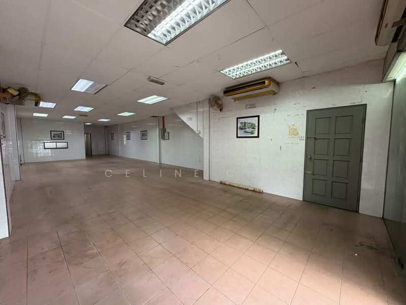 Shop for Rent in Yong Peng (Johor) - Celine Chai - Interior - PropertyGuru.com.my