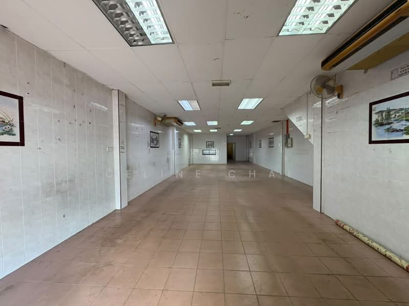 Shop for Rent in Yong Peng (Johor) - Celine Chai - Interior - PropertyGuru.com.my