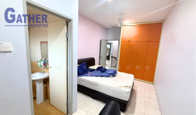 Rumah Teres 2 Tingkat untuk Dijual di Taman Meru Fasa 2b (Ipoh) - Ainsley Thong - Bedroom - PropertyGuru.com.my
