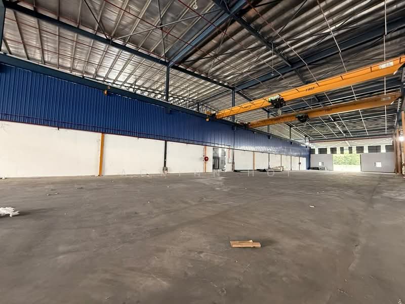 Gudang untuk Disewa di U8, Bukit Jelutong Industrial Park (Shah Alam) - Zackinn Hoi - Interior - PropertyGuru.com.my