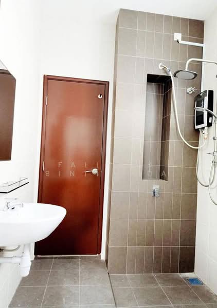 2-storey Terraced House for Sale in Alam Impian (Shah Alam) - Faliyana binti Muda - PropertyGuru.com.my