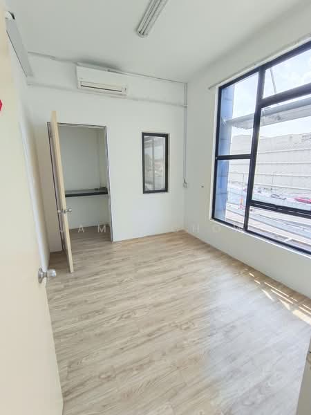 Kedai untuk Disewa di Bukit Jalil (Kuala Lumpur) - James Chow - Interior - PropertyGuru.com.my