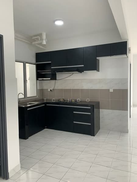 Pangsapuri untuk Disewa di Residensi Hijauan Lumayan - TC Hoo - Kitchen - PropertyGuru.com.my