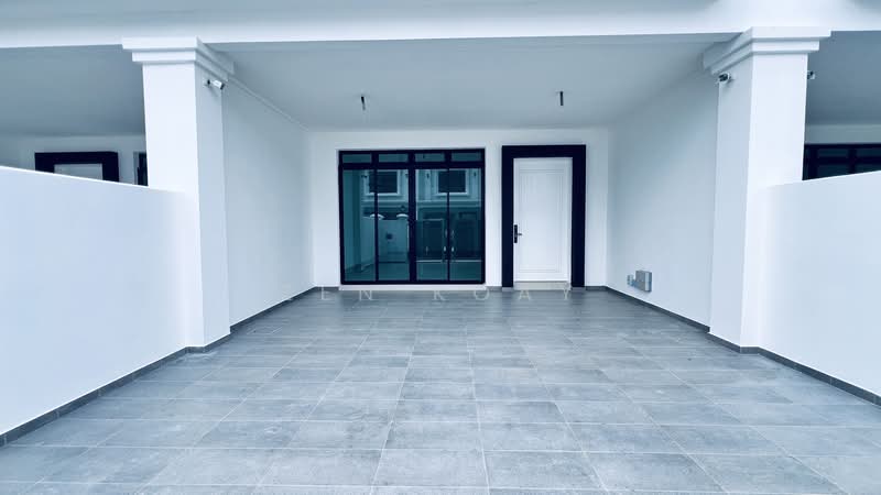 2-storey Terraced House for Rent in Bandar Seri Alam (Masai) - Zen Koay - Entrance - PropertyGuru.com.my
