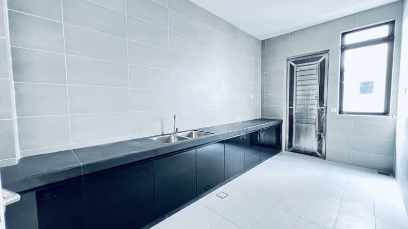 2-storey Terraced House for Rent in Bandar Seri Alam (Masai) - Zen Koay - Kitchen - PropertyGuru.com.my
