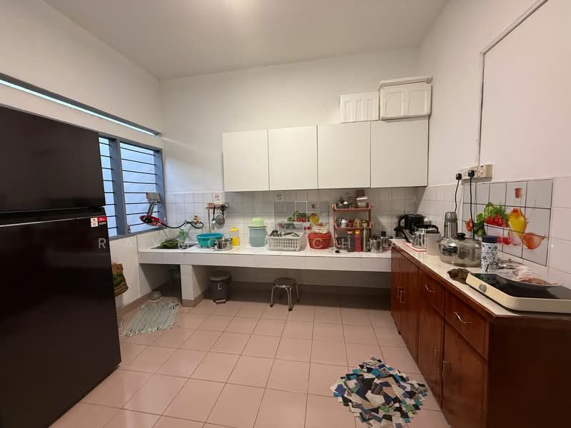 Rumah Teres 1 Tingkat untuk Dijual di Taman Shanghai (Jalan Klang Lama (Old Klang Road)) - Raymond Chiang - Kitchen - PropertyGuru.com.my