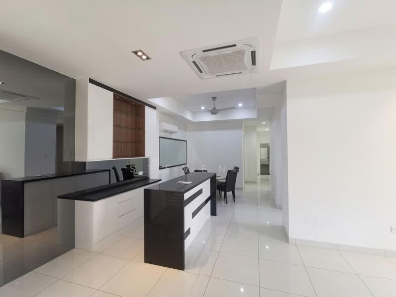 Kondominium untuk Dijual di Se7en @ Thompson Residences - Steven . - Kitchen - PropertyGuru.com.my