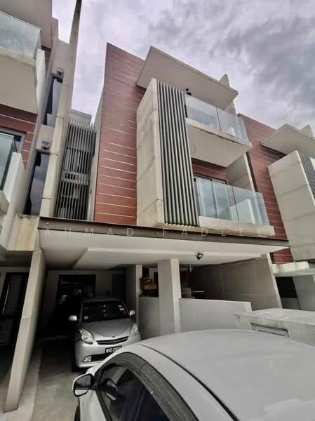 Rumah Bandar untuk Dijual di Petaling Jaya (Selangor) - Ahmad Fadlee - PropertyGuru.com.my