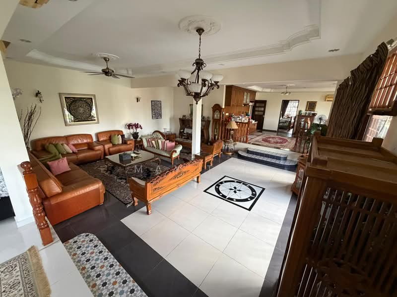 Rumah Berkembar untuk Dijual di Gelugor (Penang) - May Tan - Living Room - PropertyGuru.com.my