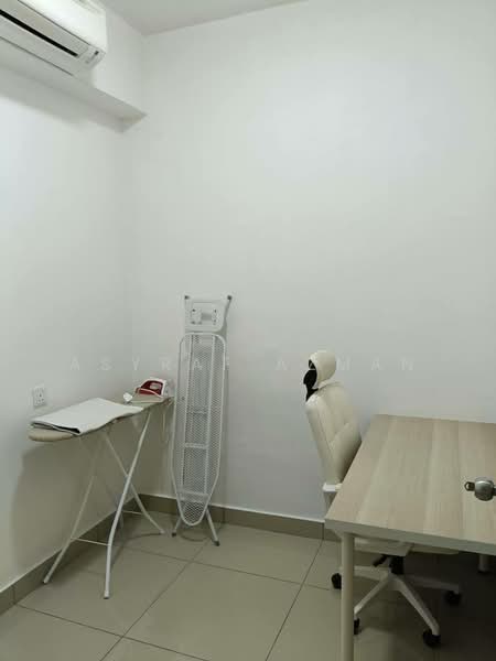 Service Residence for Rent at HYVE - Asyraf Azman - Study - PropertyGuru.com.my