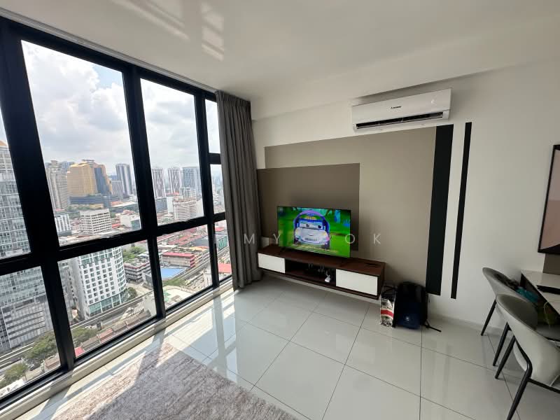 Servis Apartment untuk Dijual di Majestic Residence - Sammy Kok - Living Room - PropertyGuru.com.my