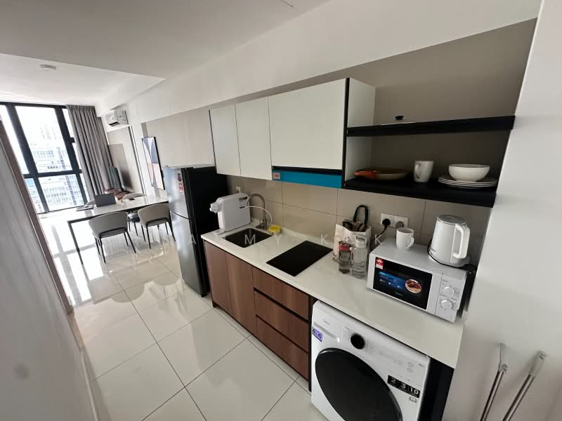 Servis Apartment untuk Dijual di Majestic Residence - Sammy Kok - Kitchen - PropertyGuru.com.my