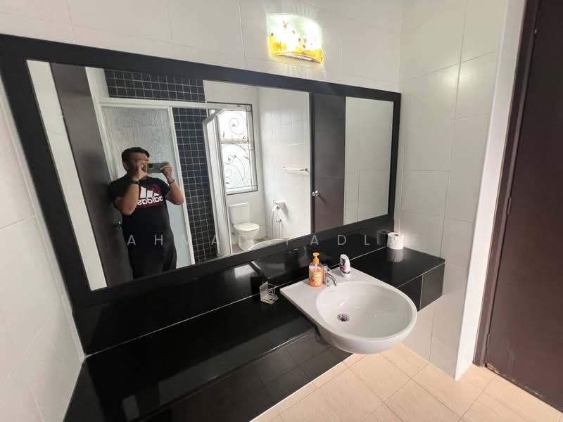 Bungalow for Sale in Shah Alam (Selangor) - Ahmad Fadlee - PropertyGuru.com.my