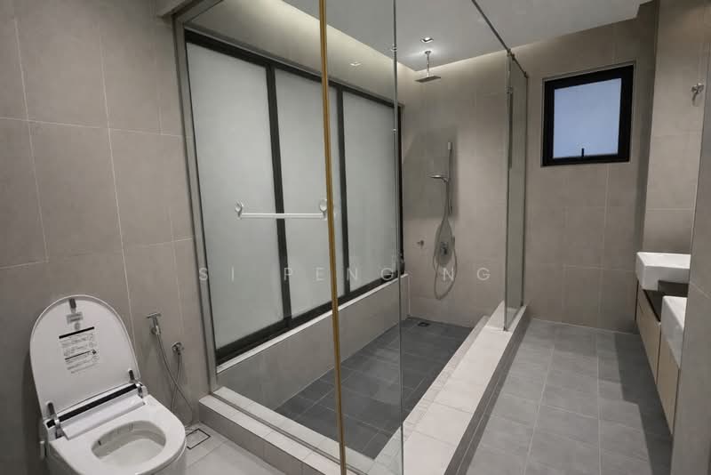 3-storey Terraced House for Sale in Taman Bukit Serdang (Seri Kembangan) - Si Peng Ng - Bathroom - PropertyGuru.com.my