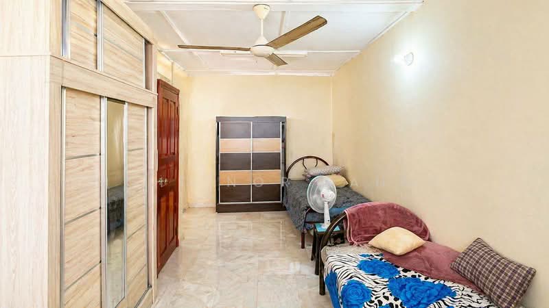 1-storey Terraced House for Sale in Kelana Jaya (Petaling Jaya) - Mohd Nor Fahmi - Bedroom - PropertyGuru.com.my