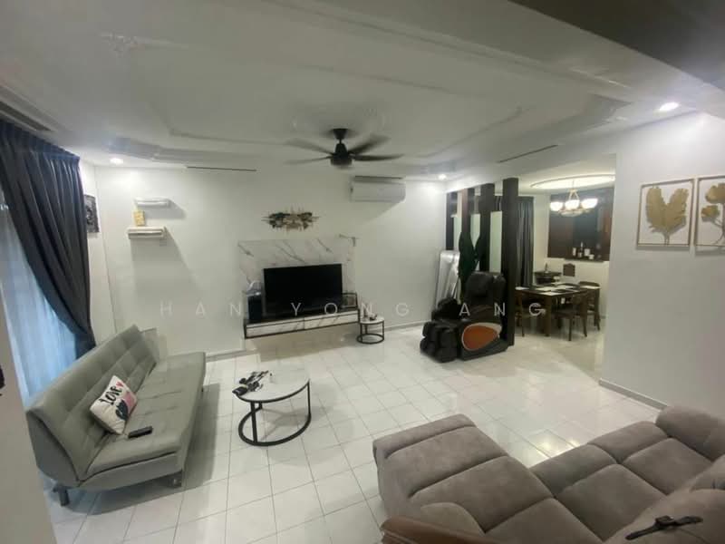 2-storey Terraced House for Sale in Johor Bahru (Johor) - Han Yong Ang - Living Room - PropertyGuru.com.my