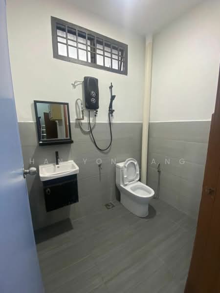 2-storey Terraced House for Sale in Johor Bahru (Johor) - Han Yong Ang - Bathroom - PropertyGuru.com.my