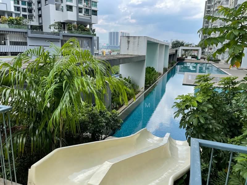 Kondominium untuk Dijual di First Residence (Residensi Unggul) - Wyking Mak - Exterior - PropertyGuru.com.my