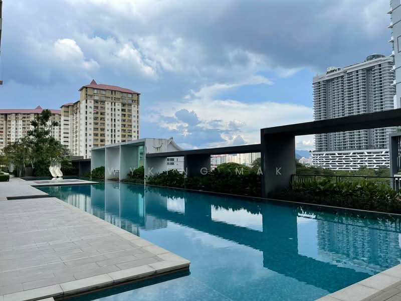 Kondominium untuk Dijual di First Residence (Residensi Unggul) - Wyking Mak - Exterior - PropertyGuru.com.my