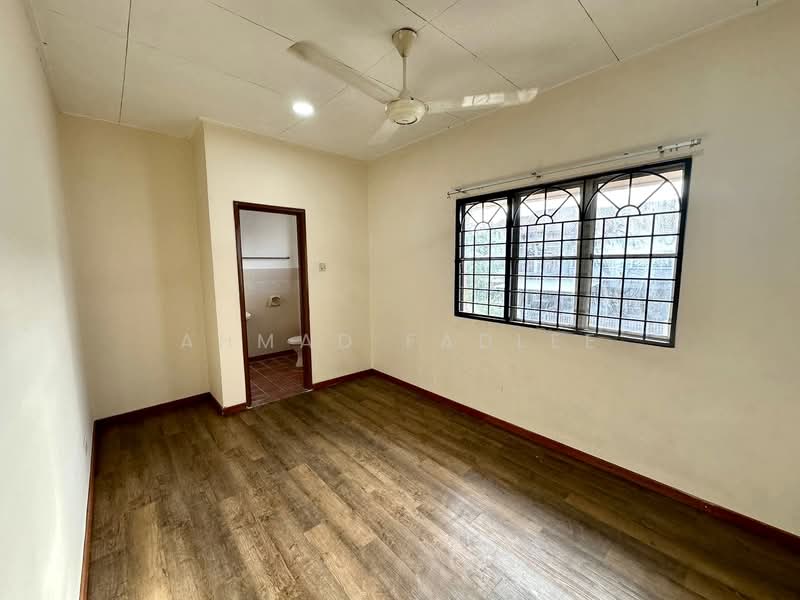 2-storey Terraced House for Sale in Nilai (Negeri Sembilan) - Ahmad Fadlee - PropertyGuru.com.my
