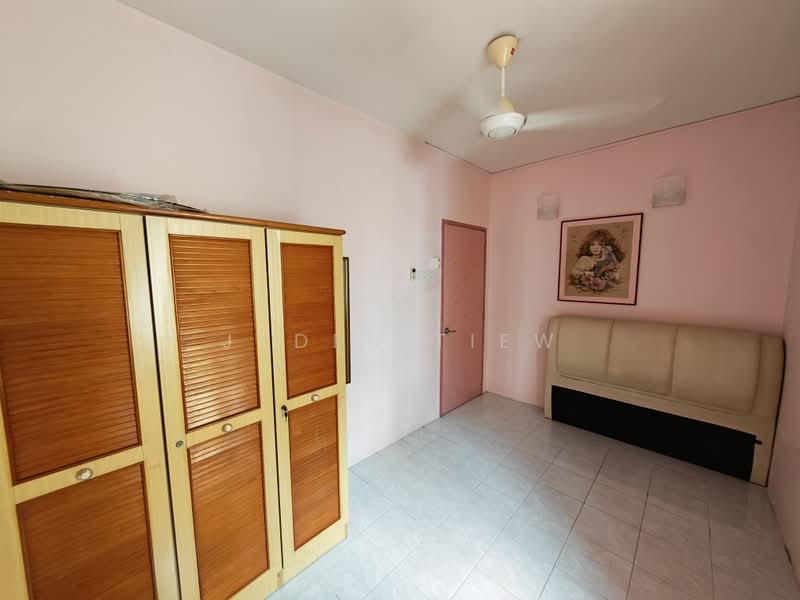 Pangsapuri untuk Disewa di Sri Ria Apartments - Jyden Tiew - PropertyGuru.com.my